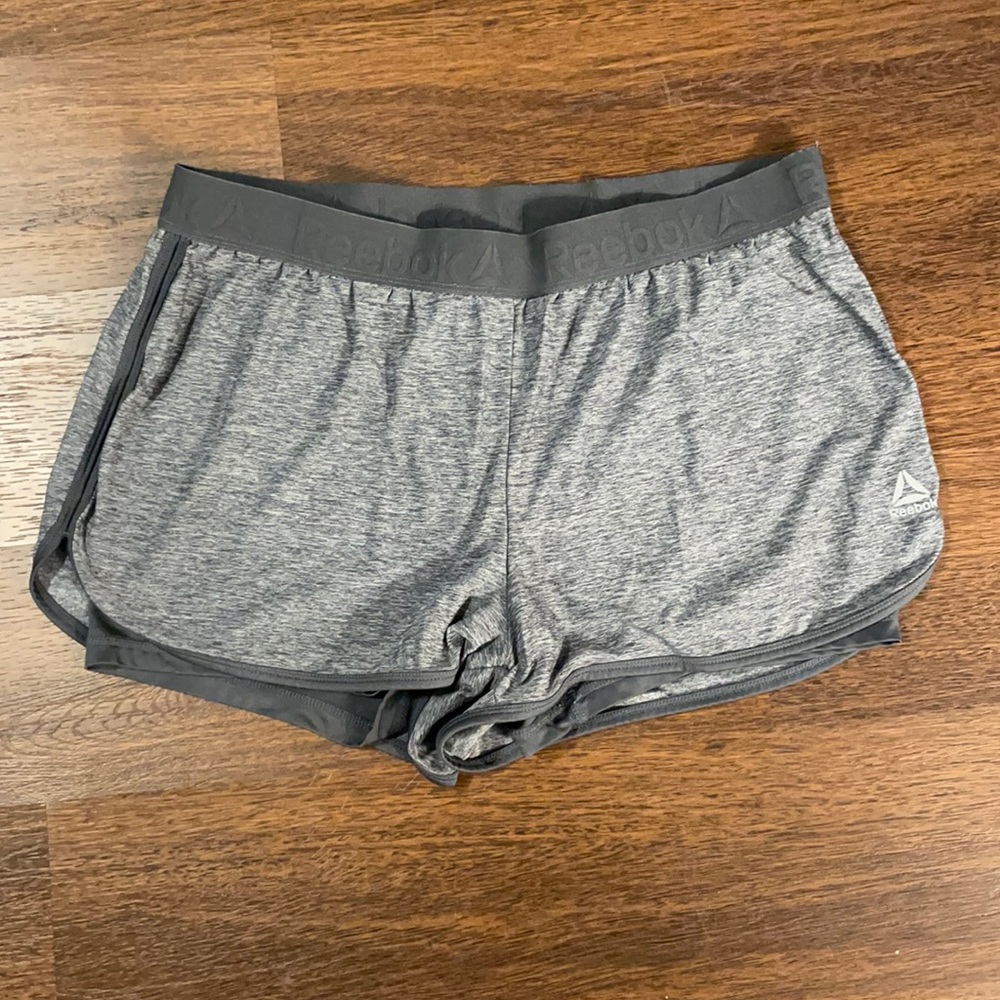 Reebok Shorts Size L
